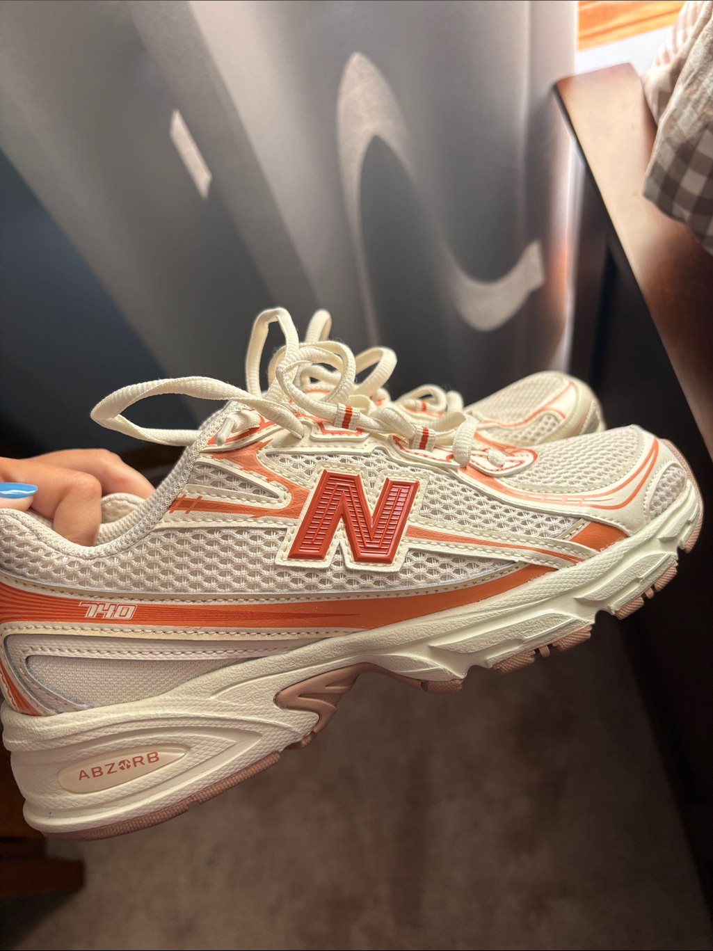 New Balance 740